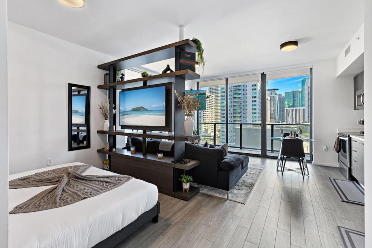 Corner Condo W/ Unrivaled Views Miami Bagian luar foto